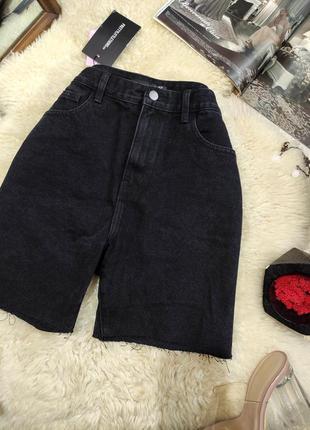 Черные джинсовые шорты прятые с необработанным краем темно серые с высокой посадкой  новые шорты бриджи велосипедки шорты джинсовые удлиненные2 фото