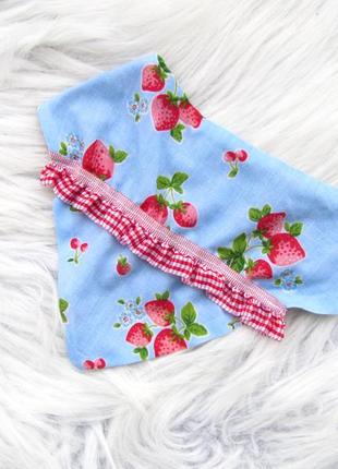 Слинявчик шарф на кнопці.