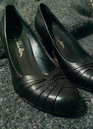 Кожаные чёрные туфли jane shilton timpson 25-25.5 см4 фото