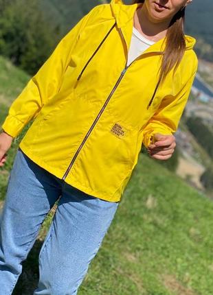 Ветровка куртка