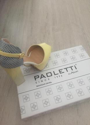 Босоніжки paoletti італія