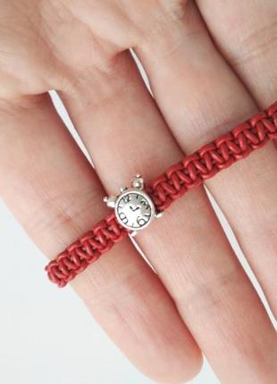 Плетеный кожаный браслет-оберег (красная нитка) ′aclock'3 фото