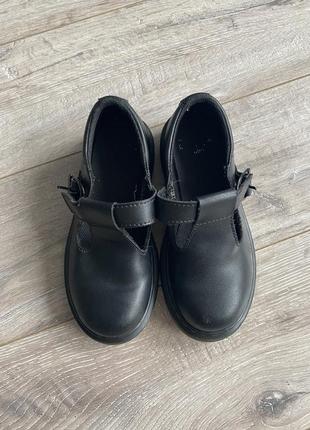 Шкіряні дитячі лофери dr. martens4 фото