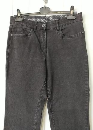 Комфортные стрейчевые женские джинсы2 фото