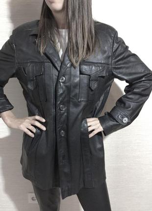 Женская кожаная черная куртка6 фото