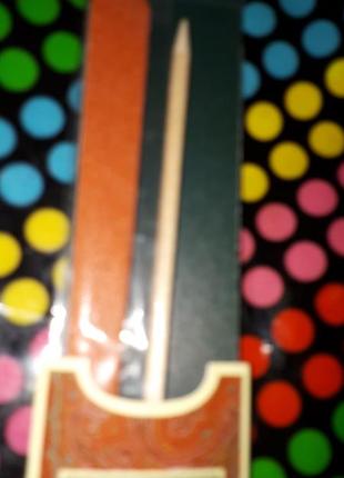 Фирменный набор для маникюра.