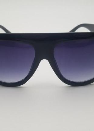 Солнцезащитные очки в стиле celine