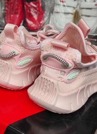 Рожеві легкі кросівки для дівчинки 29 р3 фото