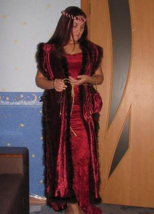 Карнавальное платье королевы, придворной дамы1 фото