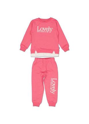 Стильный костюм для девочки.