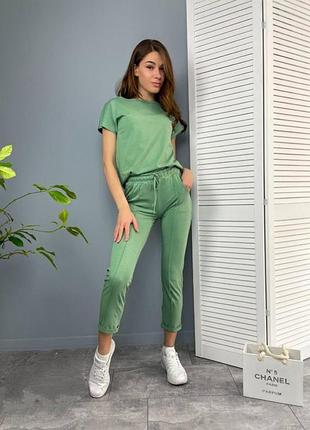 Женский летний прогулочный костюм