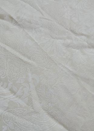 Скатертина 155/155см