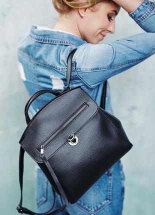 Черная молодежная сумочка трансформер через плечо модный женский рюкзак сумка1 фото