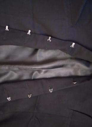 Піджак чорний по типу шанелі3 фото