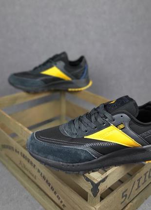 Подростковые замшевые черные с желтым кроссовки reebok classic 🆕 рибок5 фото