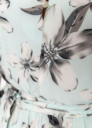 Сукня з квітковим принтом4 фото