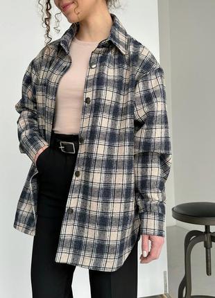 Сорочка у синю з бежевим клітинку