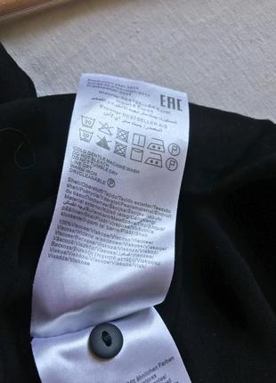 Черная нарядная вискозная блуза свободного кроя3 фото