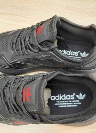 Женские кроссовки mall adidas2 фото