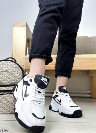 Жіночі білі кросівки в стилі бренда nike5 фото