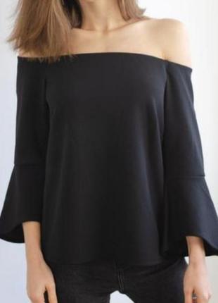 Топ блуза чорна рукава кльош h&m
