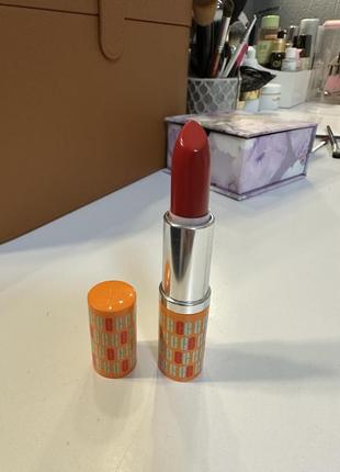 Увлажняющая помада clinique pop lip colour + primer 08 cherry pop вишня вишневая