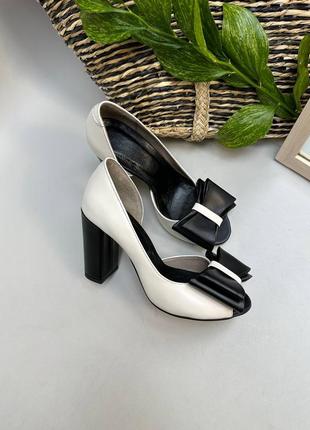 Чорно білі туфлі з бантиком колір будь-який