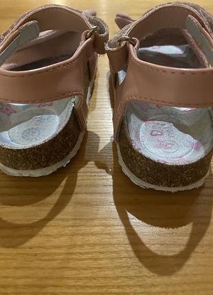 Дитячі босоніжки 3