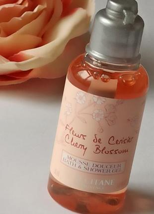 Парфюмированный гель-пена для душа и ванны l'occitane cherry blossom 35 ml