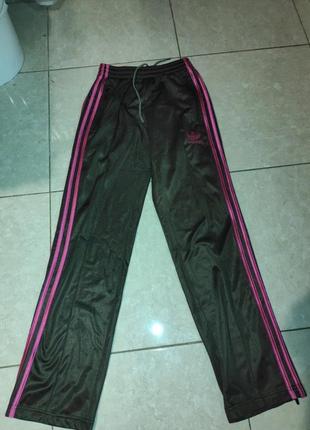 Спортивные штаны