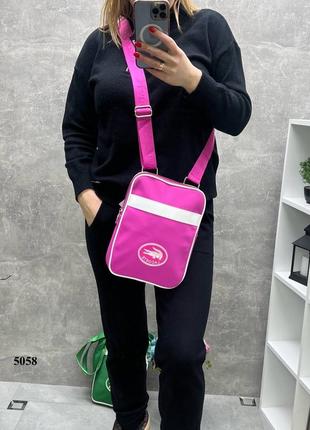 Жіноча сумка спортивна7 фото