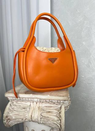 Сумка prada leather handbag orange7 фото