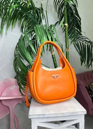 Сумка prada leather handbag orange8 фото