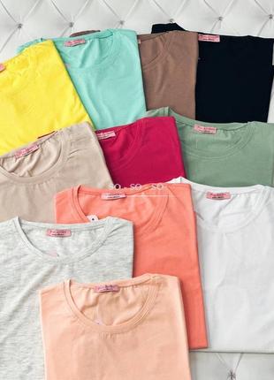 Топові базові футболки 11 кольорів7 фото