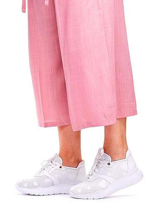 Білі шкіряні кросівки modus vivendi.