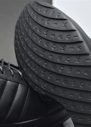 Мужские комфортные спортивные кожаные туфли черные ikos 187212 фото