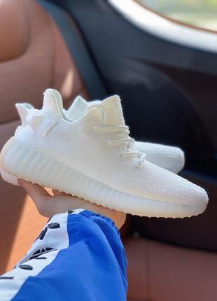 Удобные кроссовки adidas yeezy в белоснежные цвете (весна-лето-осень)😍4 фото