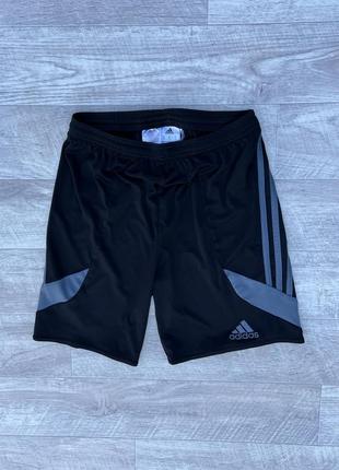 Adidas футбольные  шорты оригинал 164 черные