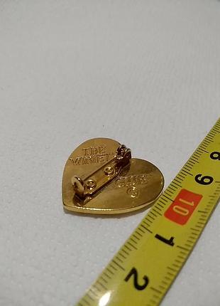 The variety club. брошь сердце в золотом цвете