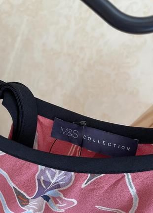 Красивое платье в цветочный принт m&amp;s, р м/l3 фото