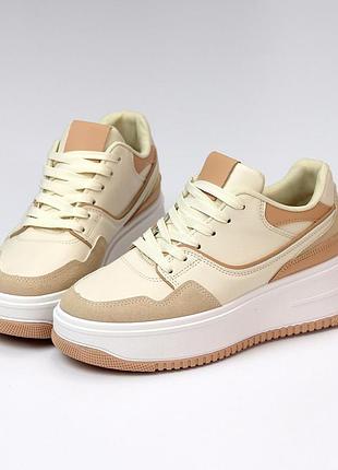 Кросівки кеди на високій підошві платформі танкетці бежеві