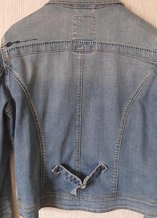 Куртка джинсова косуха2 фото