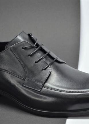 Мужские классические кожаные туфли лоферы черные ikos 38592