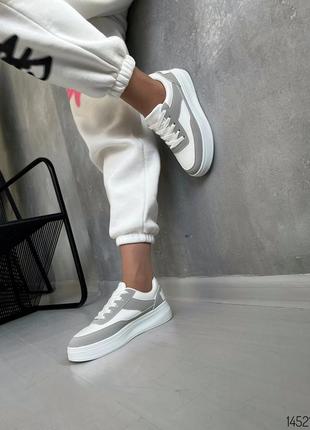 Белые кеды кроссовки с черными и серыми вставками3 фото
