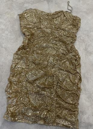Блестящее мини-платье skylar rose с рюшами и бретельками со стразами5 фото