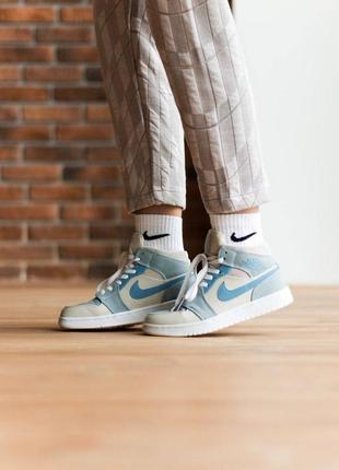 Кросівки жіночі nike air jordan 1 mid mixed textures blue6 фото