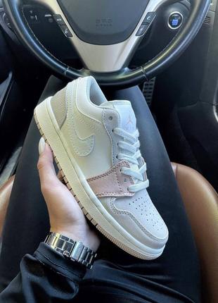 Кросівки жіночі nike air jordan 1 low milan