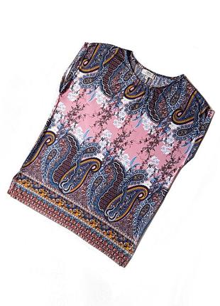 Модная футболочка от papaya