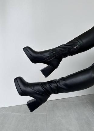 Ботфорты женские кожаные демисезонные на каблуке натуральная кожа фабричные деми высокие черные7 фото