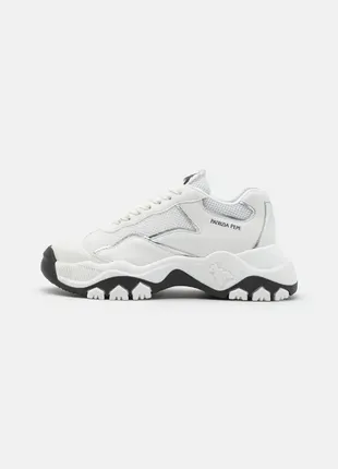 Кросівки patrizia pepe